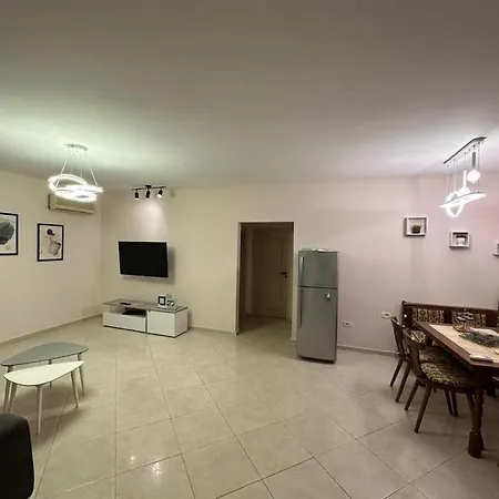 Relax Pine וילה גולם