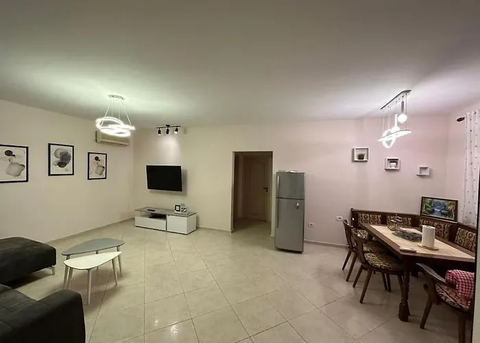 Relax Pine וילה גולם